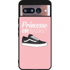 Coque Google Pixel 8 - Silicone rigide noir princesse en basket