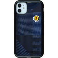 Coque iPhone 11 - Hybrid Armor noir Maillot de football Ecosse personnalisable