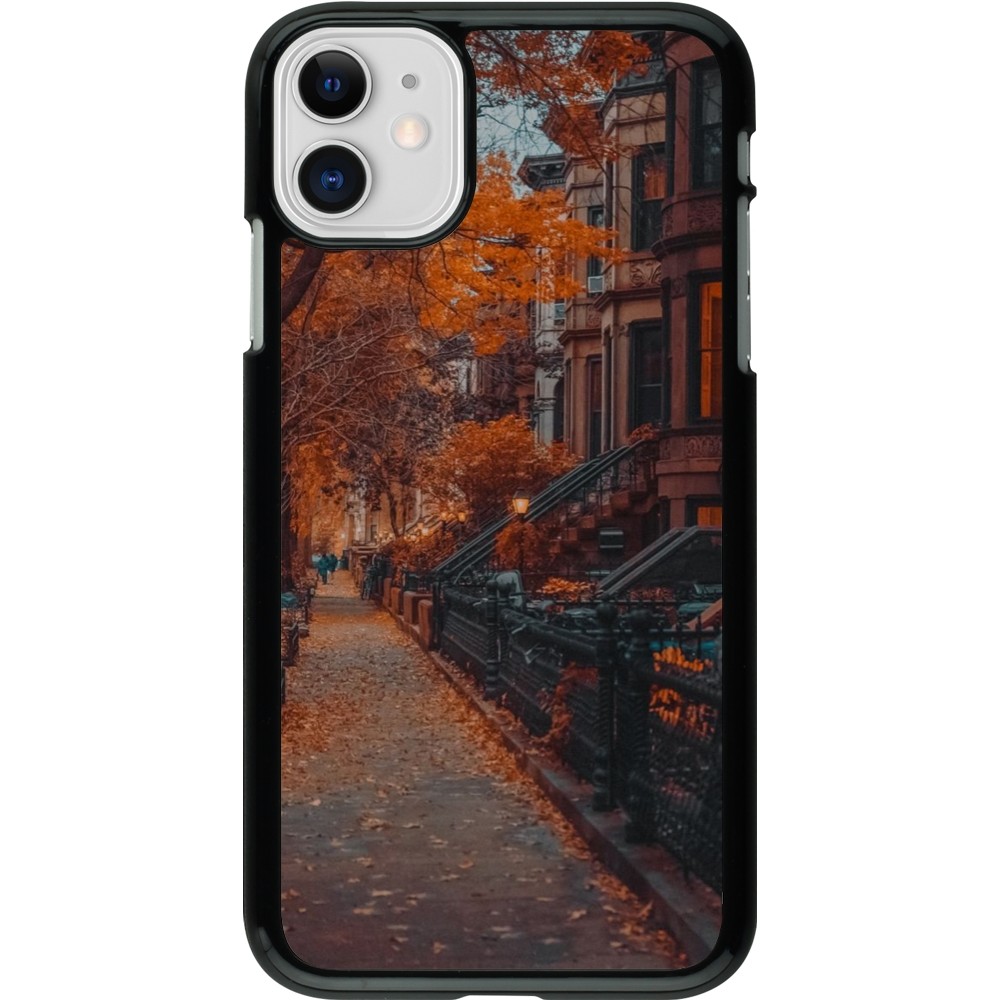 iPhone 11 Case Hülle - Autumn 2024 city