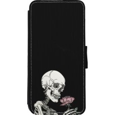 Coque iPhone 11 - Wallet noir Halloween 2023 rose and skeleton