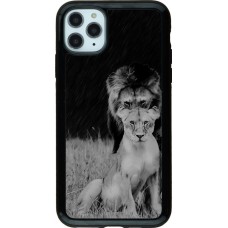 Coque iPhone 11 Pro Max - Hybrid Armor noir Angry lions