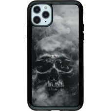 Coque iPhone 11 Pro Max - Hybrid Armor noir Halloween 2024 smoky skull