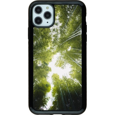 Coque iPhone 11 Pro Max - Hybrid Armor noir Spring 23 forest blue sky