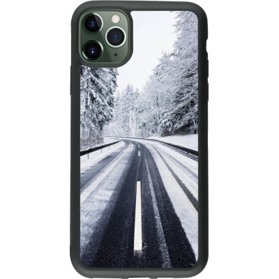 Coque iPhone 11 Pro Max - Silicone rigide noir Winter 22 Snowy Road