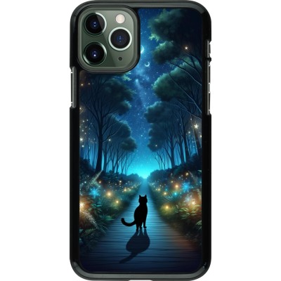 Coque iPhone 11 Pro - Chat noir promenade