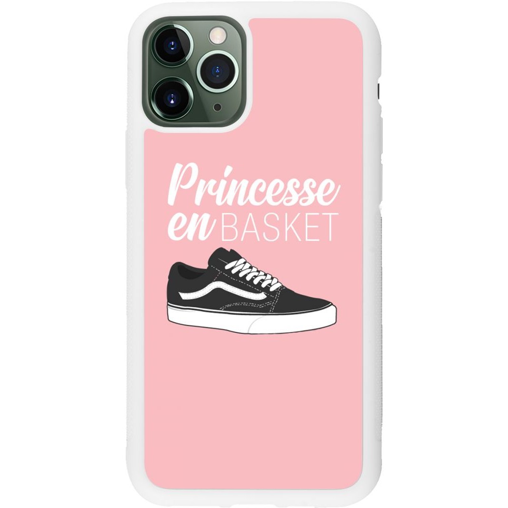 Coque iPhone 11 Pro - Silicone rigide blanc princesse en basket