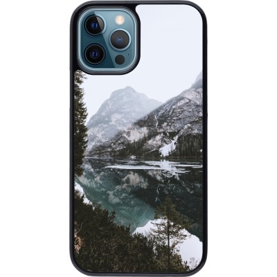 iPhone 12 / 12 Pro Case Hülle - Winter 22 snowy mountain and lake