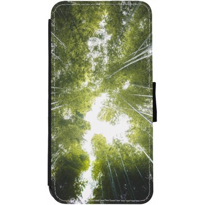 Coque iPhone 12 Pro Max - Wallet noir Spring 23 forest blue sky