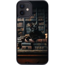 Coque iPhone 12 mini - Chat livres sombres