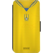 iPhone 13 Pro Case Hülle - Wallet schwarz Fussballtrikot Ukraine