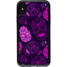 Coque iPhone X / Xs - Gel noir Halloween 2023 pink skulls