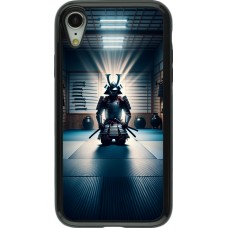 Coque iPhone XR - Hybrid Armor noir Samouraï en prière