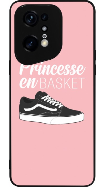 Coque OPPO Find X5 Pro - Silicone rigide noir princesse en basket