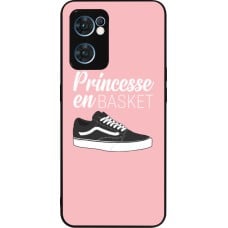 Coque OPPO Reno7 5G - Silicone rigide noir princesse en basket