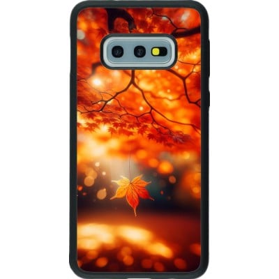 Coque Samsung Galaxy S10e - Silicone rigide noir Automne Magique Orange