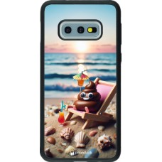 Coque Samsung Galaxy S10e - Silicone rigide noir Emoji caca sur chaise longue