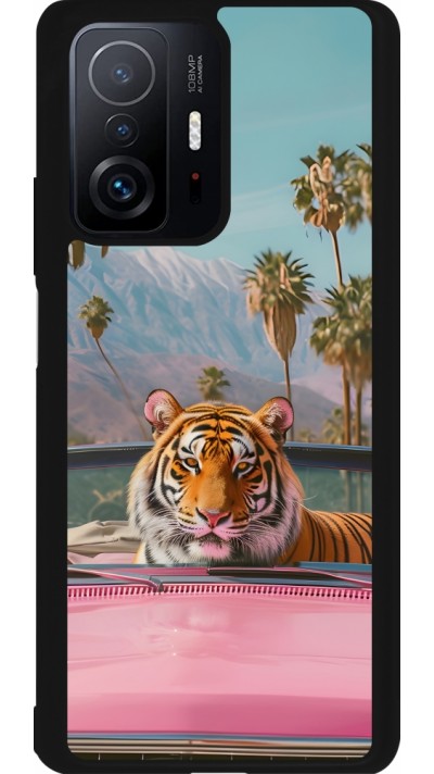 Coque Xiaomi 11T - Silicone rigide noir Tigre voiture rose