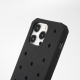 iPhone 15 Pro Case Hülle - Dicke Silikonhülle mit Löcher für Aufsteck-Sticker - Schwarz