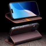 Fourre iPhone 16 Pro Max - Flip Qialino Matt Wallet cuir véritable - Brun