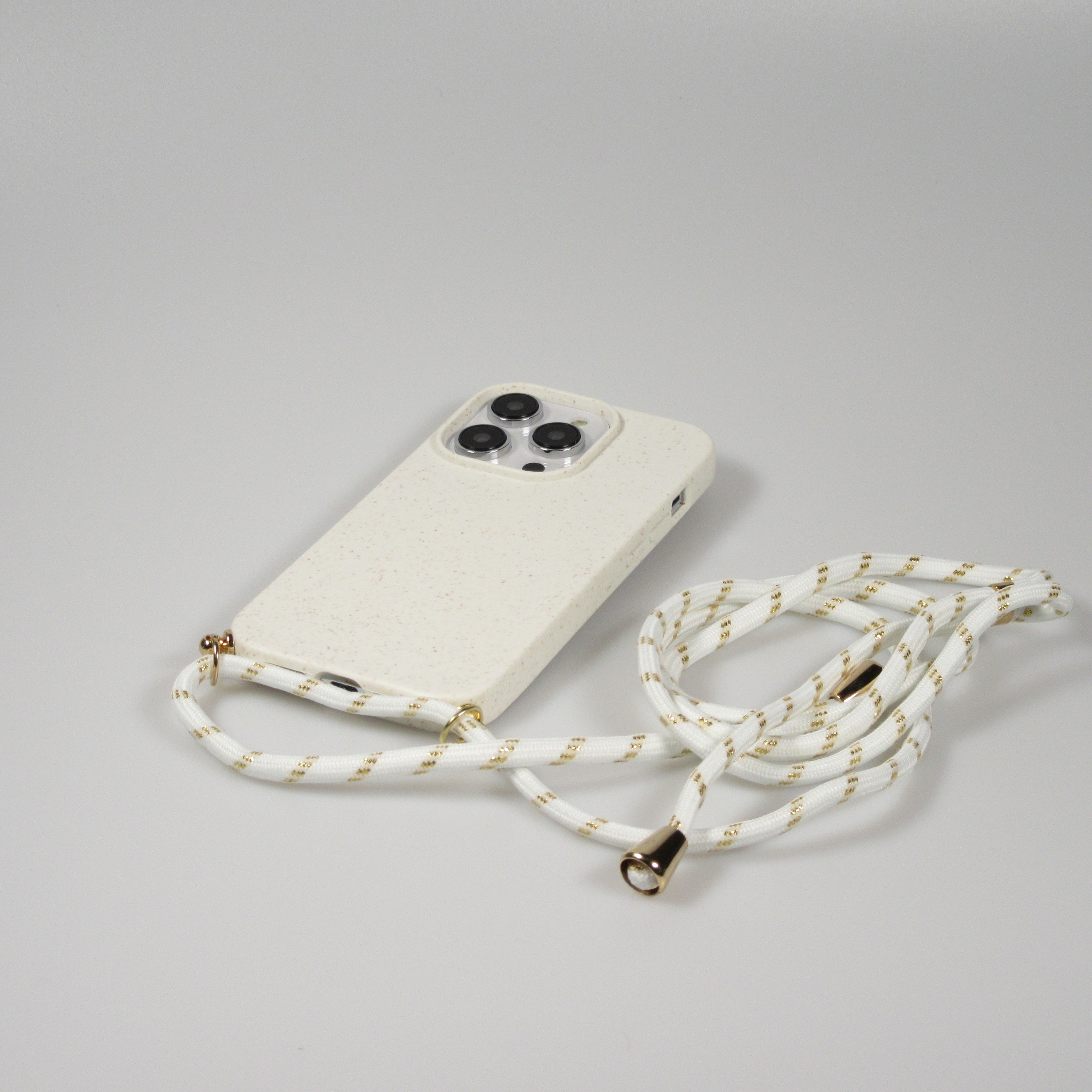 Coque Casies Apple iPhone 15 avec cordon - Collier de perles - taille  longue 