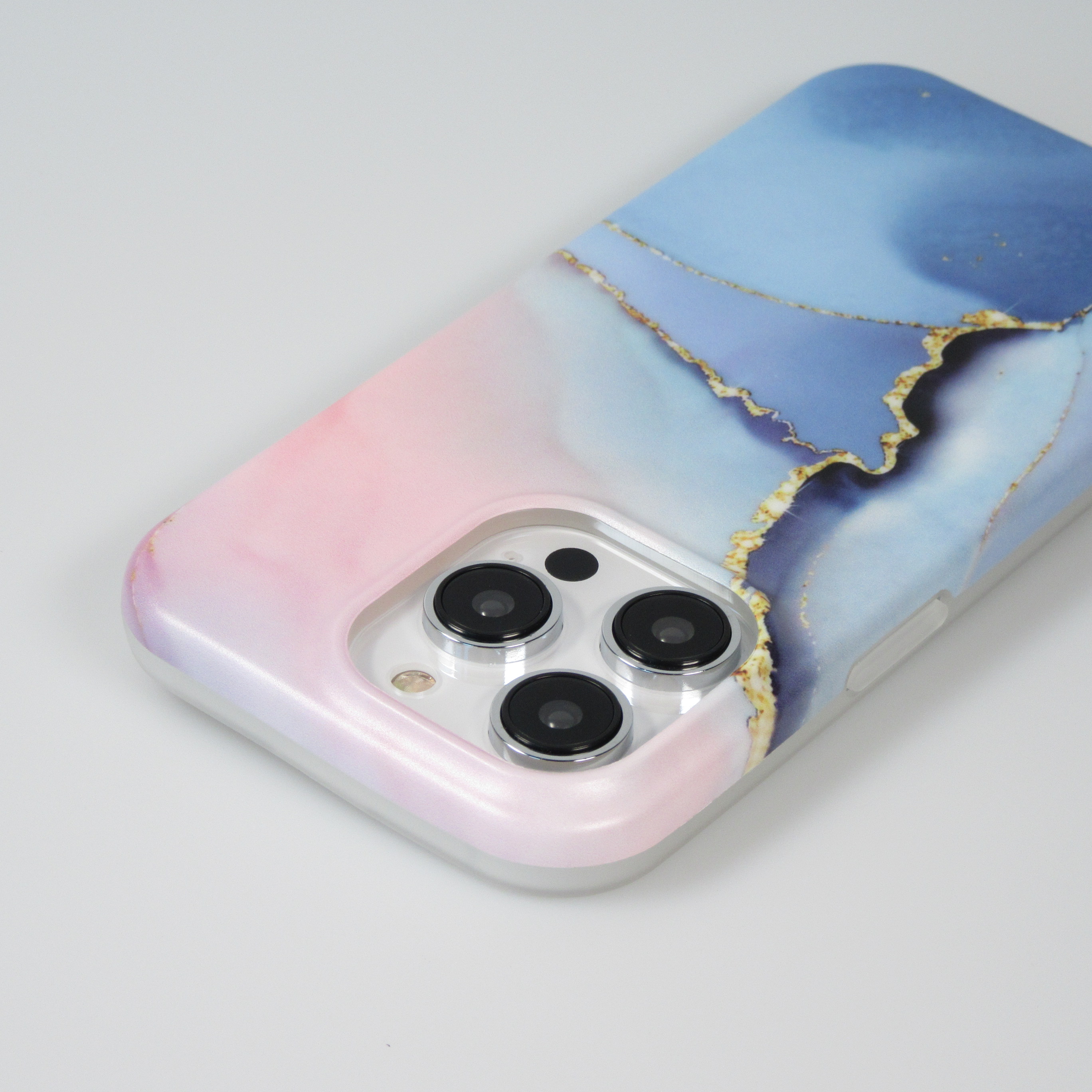 Coque iPhone 14 Pro Max - Silicone rigide mat avec effet marbre imprimé -  Bleu rose - Acheter sur PhoneLook